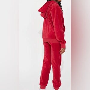 Fashion Nova Kids - Mini Original Trendsetter II Velour Set - Red